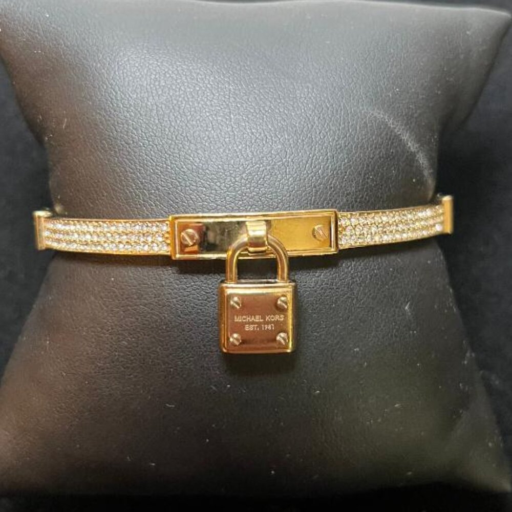 Michael Kors Pav Lock